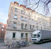 Charmante 4-Zimmer-Dachgeschosswohnung mit Spitzboden und ca. 105 m² Wohnfläche in Nürnberg-Gostenhof