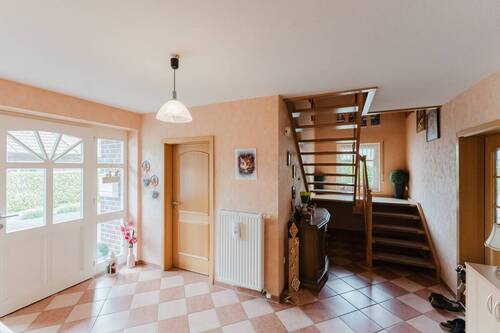 Bild 3 - 5 Zimmer Bungalow in Lage