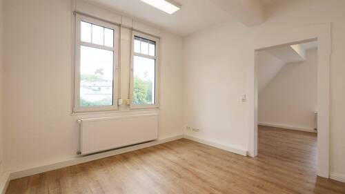Ankleide/Büro - 