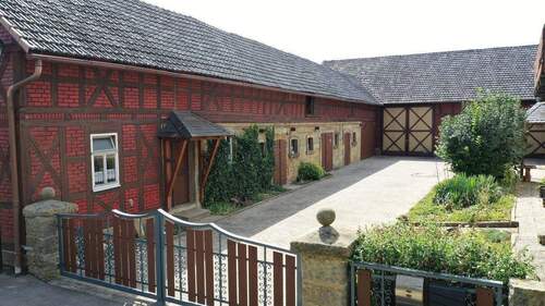 2 - Mehrfamilienhaus, Wohnhaus zum Kaufen in Itzgrund