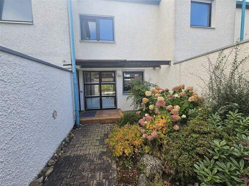 Eingang - 5 Zimmer Reihenmittelhaus zum Kaufen in Heidenheim