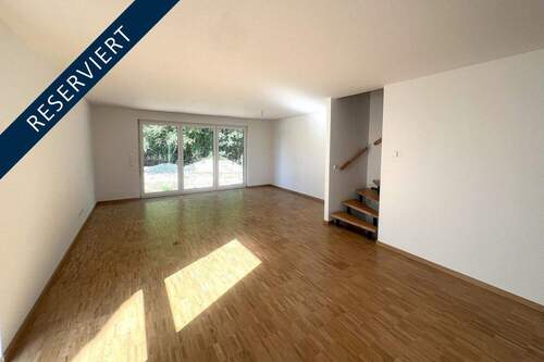 Wohnzimmer - Einziehen und Wohlfühlen- Neubau- Doppelhaushälfte in ruhiger Lage mit schönem Garten!