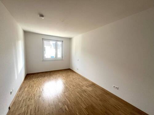 Helles Kinderzimmer - Doppelhaushälfte mit 133,00 m² in Heppenheim (Bergstraße) / Kirschhausen zum Kaufen