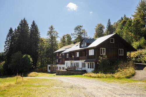 Außenansicht - Etagenwohnung mit 130,00 m&sup2; in Feldberg zum Kaufen