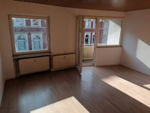 Bild 10 - **3-Zimmer Wohnung im Zentrum mit Balkon**