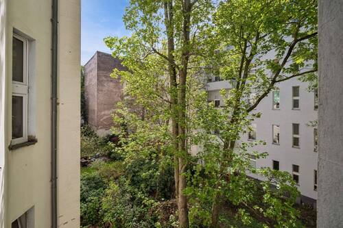 2. Hinterhof - 