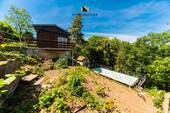 Haus, Poolhaus und Schwimmingpool - 5 Zimmer Einfamilienhaus zum Kaufen in Gerlingen