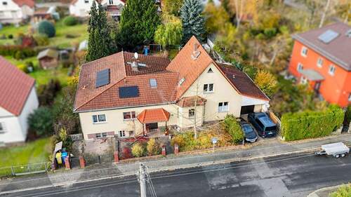 Haus von vorne - 7 Zimmer Einfamilienhaus in Berlin / Biesdorf