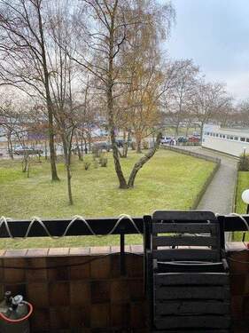 Ausblick vom Balkon - Etagenwohnung mit 56,30 m&sup2; in Berlin zum Kaufen