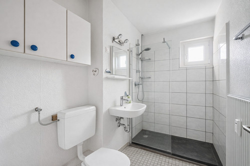 Bad mit barrierefreie Dusche - 