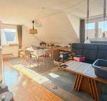 Investmentchance: Wohn- und Geschäftshaus mit Potenzial zur Schaffung zusätzlichen Wohnraums - Ebern