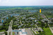 Drohnenansicht markiert - Komplett möblierte Wohnung im Hochparterre in der Südstadt - Einbauküche, Süd-West Balkon