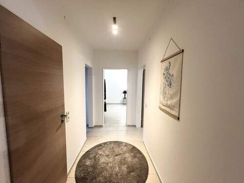 Heller Flur im Obergeschoss - 