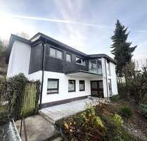 Der Stil der 60ziger Jahre mit modernem Grundriss und Einliegerwohnung, beste Lage von Heppenheim!