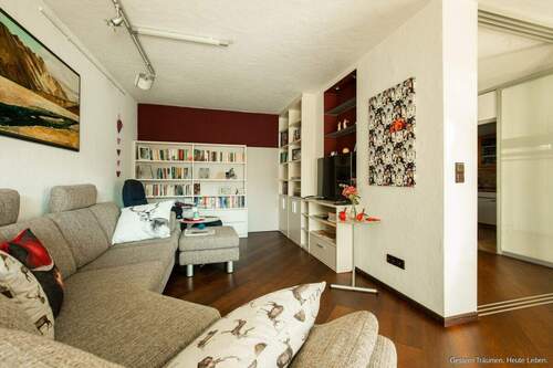 Wohnzimmer - Reihenendhaus mit 170,00 m² in Titisee-Neustadt zum Kaufen