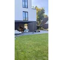 Modernes Endhaus am Brabandkanal mit Garten, Dachterrasse und Wellnessbereich - Hamburg Alsterdorf