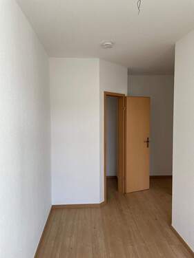 PHOTO-2026-03-24-15-22-19_9.jpg - 3 Zimmer Etagenwohnung in Roßwein