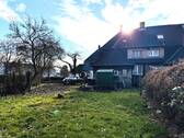 Rückansicht mit Garten - 
