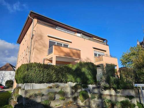 Ansicht Balkon - Gemütliche 2-Zi.-Whg. mit Balkon und Garage in stadtnaher Lage