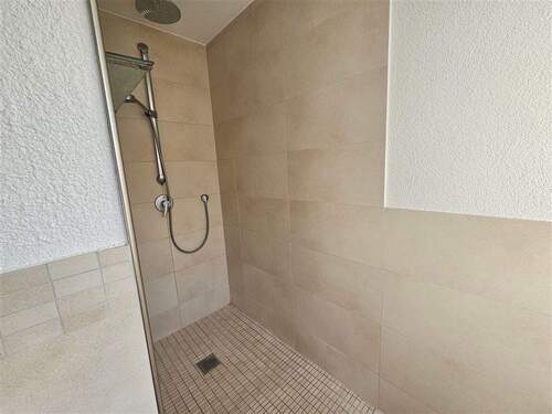 Dusche im Bad - 