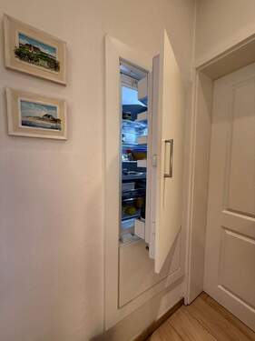 Eingebauter Kühlschrank - 