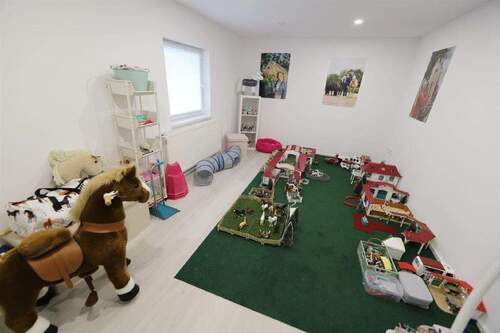 Mehrzweckraum/Spielzimmer - 