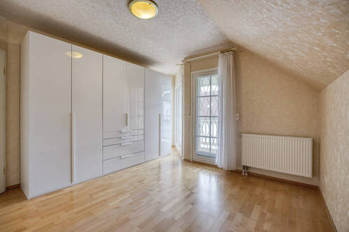 Kind.2 mit Balkon - 