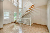 Eingang / Treppenhaus - 