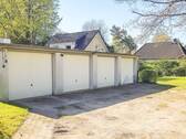 Garagen - 6 Zimmer Mehrfamilienhaus, Wohnhaus in Hamburg
