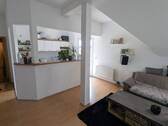 Küche und Wohnzimmer - Etagenwohnung mit 60,50 m² in Eisenberg zur Miete