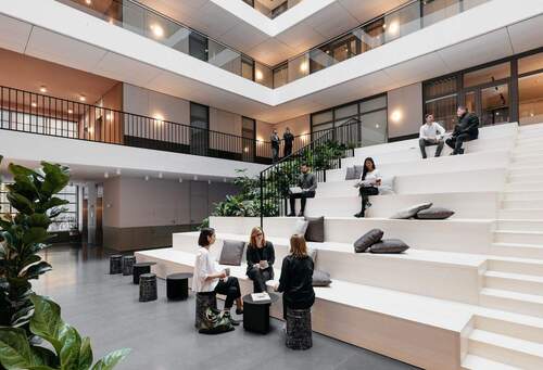 Spanische Treppe - Büro zur Miete in Frankfurt am Main