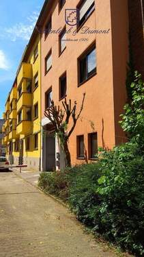 Gebäude - 1 Zimmer Mehrfamilienhaus, Wohnhaus in Saarbrücken