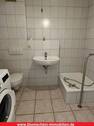 Bad mit Dusche - 2 Zimmer Etagenwohnung in Bad Langensalza
