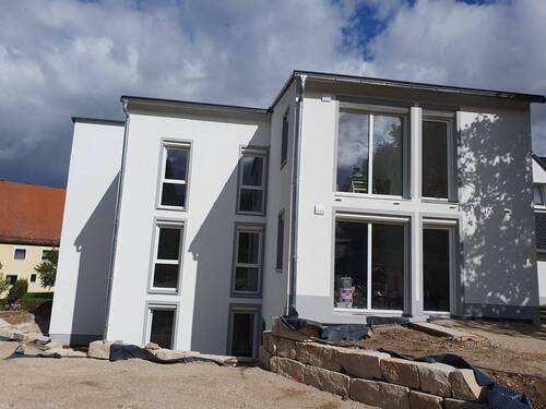 20250916_105306.jpg - Etagenwohnung mit 19,90 m² in Ellingen zur Miete