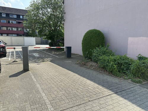 Ein- und Ausfahrt schrankenanl - 