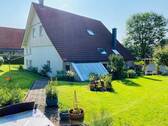 Gartenseite - 7 Zimmer Einfamilienhaus zum Kaufen in Horn-Bad Meinberg / Feldrom