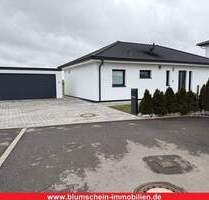 *RESERVIERT* *Moderner Bungalow mit 4 Zimmern, großem Garten & Garage - Wohnen auf einer Ebene* - Herbertingen