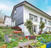 Gepflegtes Einfamilienhaus mit traumhaftem Ausblick in Siegen-Niederschelden