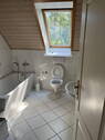 DG Bad mit Wanne und Dusche - 