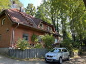 Haus Seitenansicht - 1 Zimmer Mehrfamilienhaus, Wohnhaus in Glienicke/Nordbahn