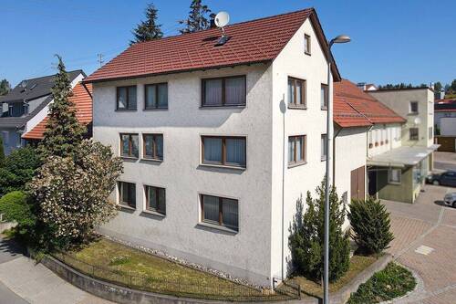 Objektbild - Ein Haus voller Möglichkeiten ... und viel Platz für Wohnen, Arbeiten und Wohnmobil