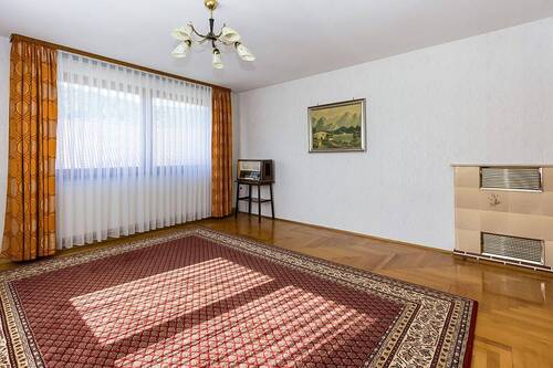 Detailbild - 7 Zimmer Einfamilienhaus zum Kaufen in Burladingen