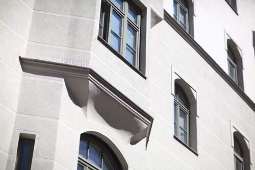 Hausansicht - 4 Zimmer Etagenwohnung zum Kaufen in München