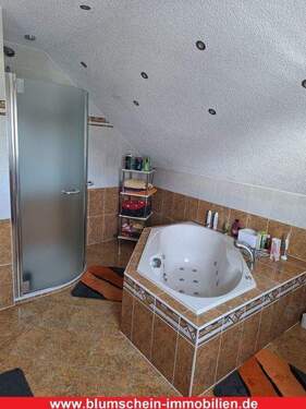 Tageslichtbad OG - 