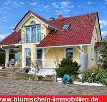 *Hervorragendes Einfamilienhaus mit riesigem Gartengrundstück und Doppelgarage* - Kirchheilingen