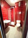 Gäste-WC mit Dusche - 