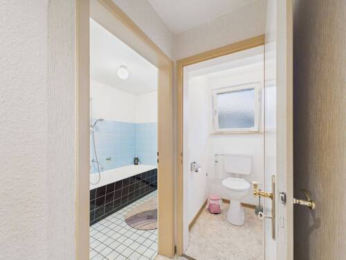 Bad + Toilette 1.OG - 