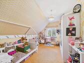 Kinderzimmer 2. DG - 