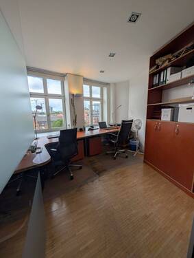 Helles Arbeitszimmer 2 Plätze - Büro in Hamburg