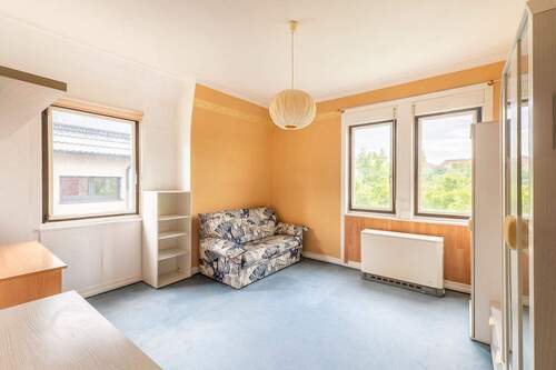 OG - Schlafzimmer - 8 Zimmer Mehrfamilienhaus, Wohnhaus in Ludwigsburg